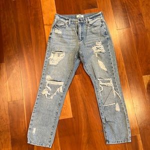 JBD. High wasted ripped jeans